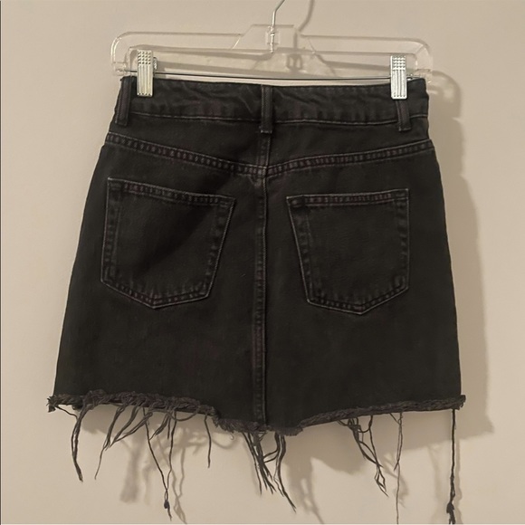 TopShop Black Denim Moto Raw Hem Skirt - Picture 5 of 5